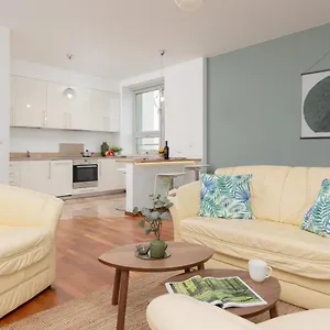 Slominskiego By Renters Apartament